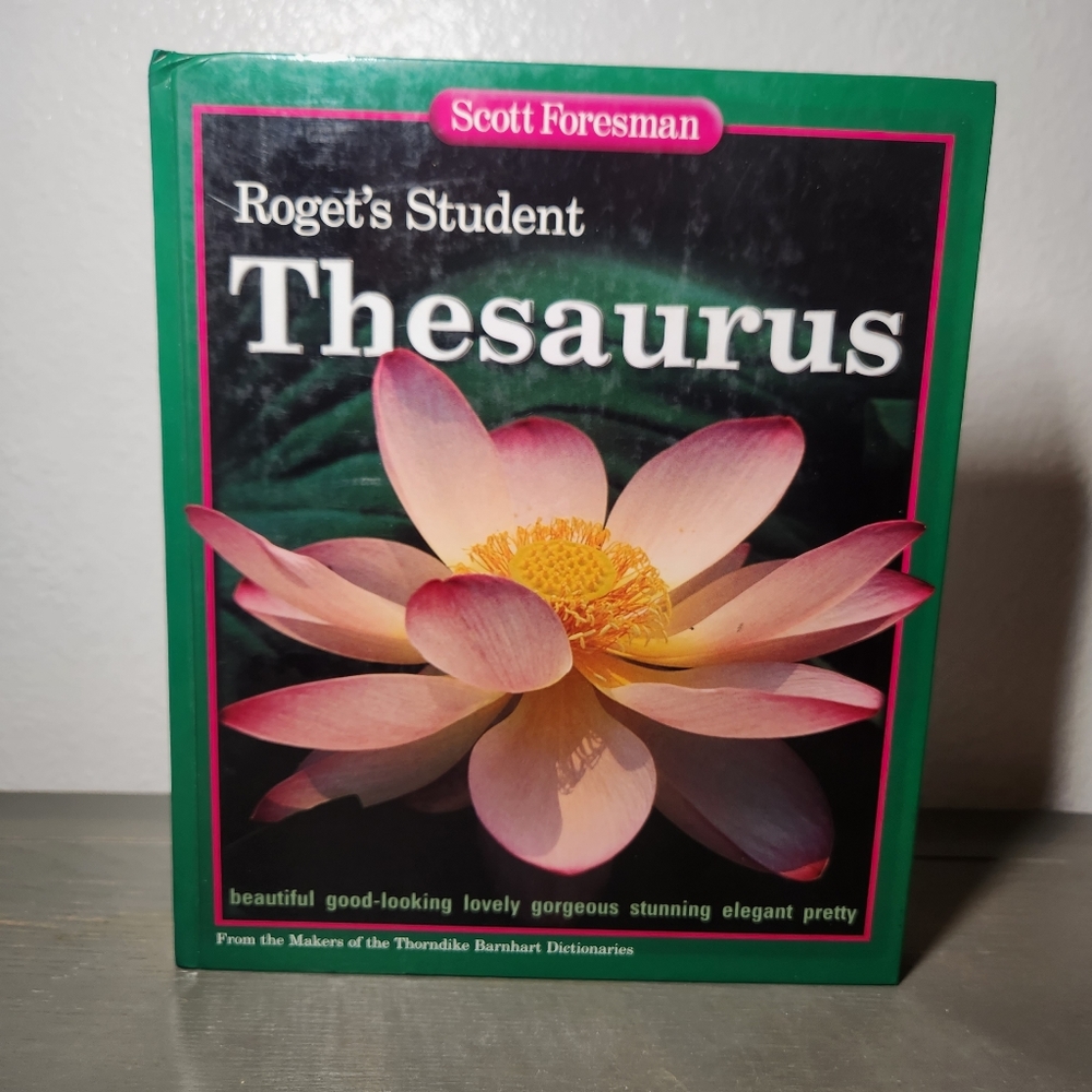 Scott Foresman Roget's Student Thesaurus Dictionary Hardcover School supplies